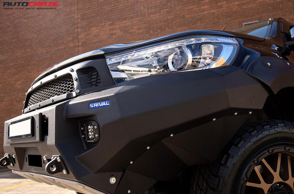 TOYOTA HILUX 4WD GRENADE OR MATTE BRONZE WITH MATTE BLACK LIP